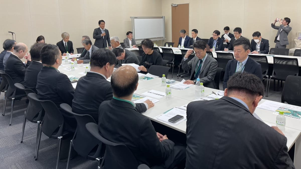 子どもたちが安心して麻雀を学べる施設実現に向けて―スポーツ麻雀議連にて機構設立を説明！
