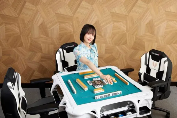 麻雀をより快適に―AKRacingが麻雀に最適化されたゲーミングチェア「MJ Grey」を発売！